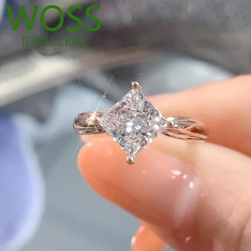 Au750 Real Solid 18K Rose Gold Ring Women Engagement Anniversary Wedding Ring Princess Moissanite Diamond Ring Square Trendy
Au750 Real Solid 18K Rose Gold Ring Women Engagement Anniversary Wedding Ring Princess Moissanite Diamond Ring Square Trendy