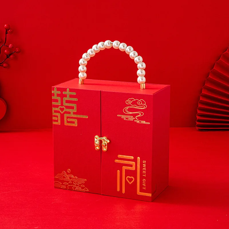 Pearl Handle with Hand Gift Box Wedding Engagement Handheld Opposed Large Wedding Candy Box Bridesmaid Returns Packaging Box
Pearl Handle with Hand Gift Box Wedding Engagement Handheld Opposed Large Wedding Candy Box Bridesmaid Returns Packaging Box
