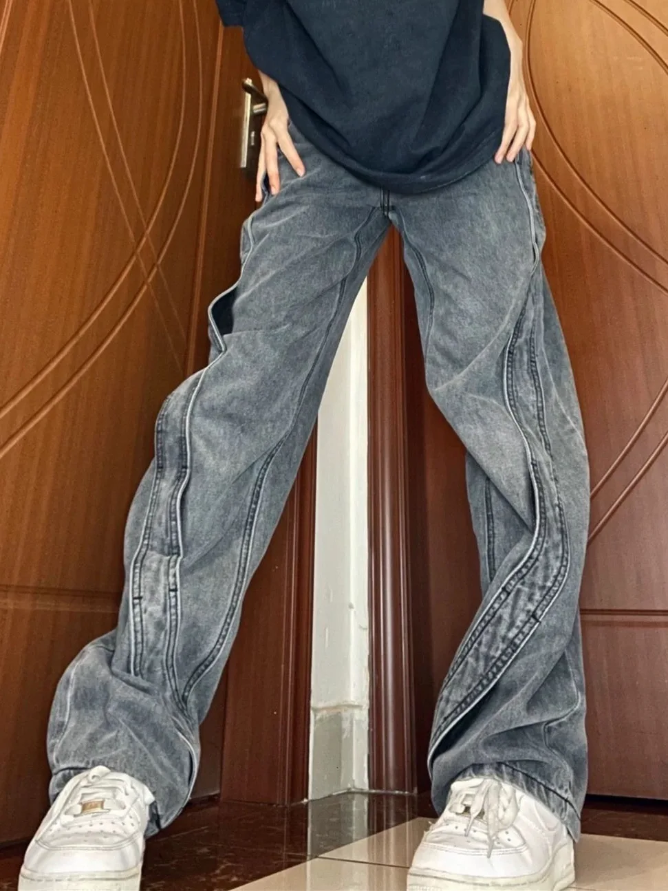 Джинсы American High Street с завышенной талией, женские свободные прямые широкие брюки, драпированные летние дизайнерские сенсации
Джинсы American High Street с завышенной талией, женские свободные прямые широкие брюки, драпированные летние дизайнерские сенсации