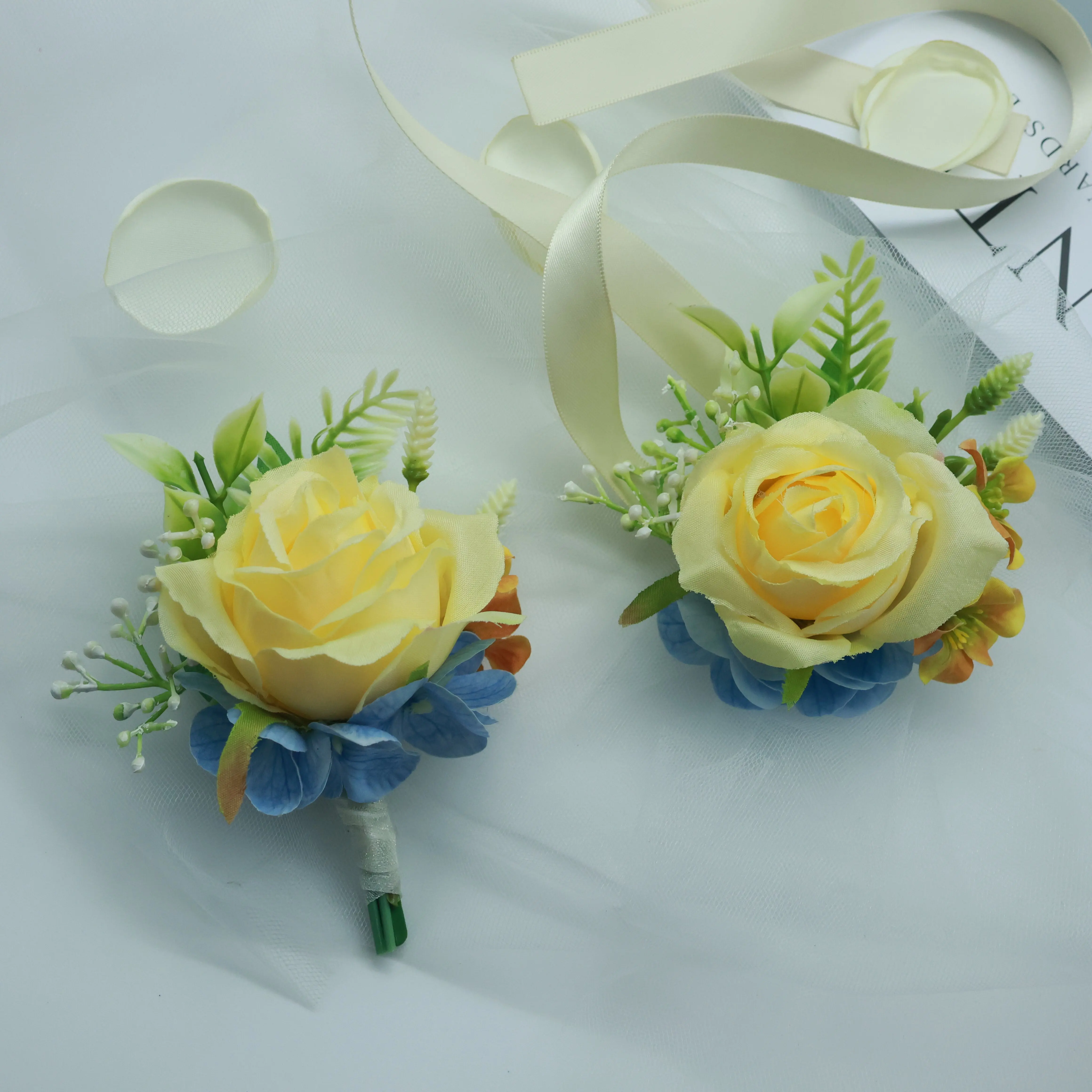 Yellow Rose Corsage with Ribbon Boutonniere Set for Wedding Prom Artificial Rose Flower Wrist Corsage Bracelets Wedding Groom
Yellow Rose Corsage with Ribbon Boutonniere Set for Wedding Prom Artificial Rose Flower Wrist Corsage Bracelets Wedding Groom