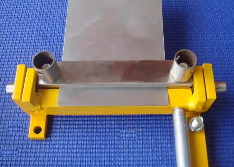 A Bending Machine Folding Machine Small Manual Bending Machine Sheet Metal Processing
A Bending Machine Folding Machine Small Manual Bending Machine Sheet Metal Processing