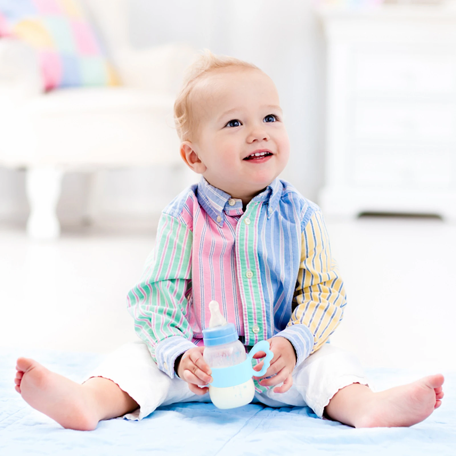 Silicone Baby Bottle Handle Wide Mouth 6CM Feeding Gripper Milk Holder Food Grade Free High Temp 220C Nursing Accessories
Silicone Baby Bottle Handle Wide Mouth 6CM Feeding Gripper Milk Holder Food Grade Free High Temp 220C Nursing Accessories