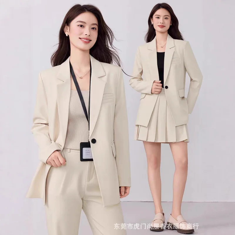 Формальный женский костюм для студентов колледжа, новинка 2025 года, высококачественный легкий повседневный пиджак для собеседования на рабочем месте, профессиональный пиджак
Формальный женский костюм для студентов колледжа, новинка 2025 года, высококачественный легкий повседневный пиджак для собеседования на рабочем месте, профессиональный пиджак