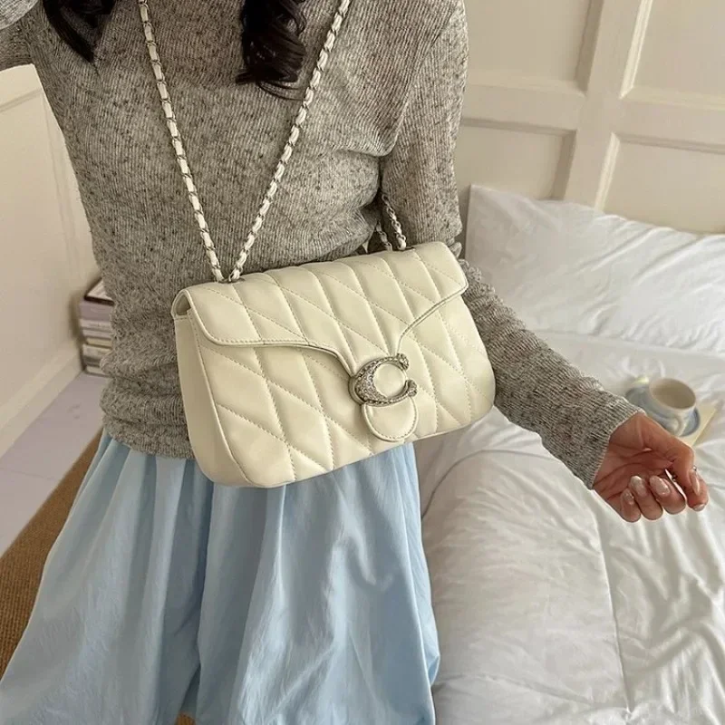Elegant Classic Designer Paris Fashion Tote Bag Women Luxury High-End Unique Leather Vintage Solid Color
Elegant Classic Designer Paris Fashion Tote Bag Women Luxury High-End Unique Leather Vintage Solid Color