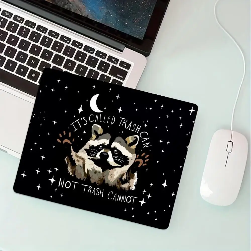 Raccoon pattern design small mouse pad rubber anti-slip desk mat gaming mats pc accessories laptop office pad water-washable
Raccoon pattern design small mouse pad rubber anti-slip desk mat gaming mats pc accessories laptop office pad water-washable