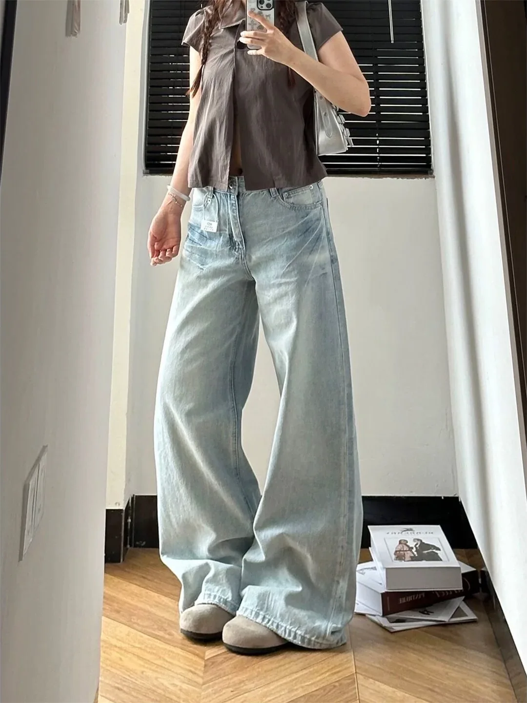 Low Waist Wide Leg Blue Jeans Women's Summer New Style American Washed Loose Fit Straight Cut Floor Length Trousers
Low Waist Wide Leg Blue Jeans Women's Summer New Style American Washed Loose Fit Straight Cut Floor Length Trousers