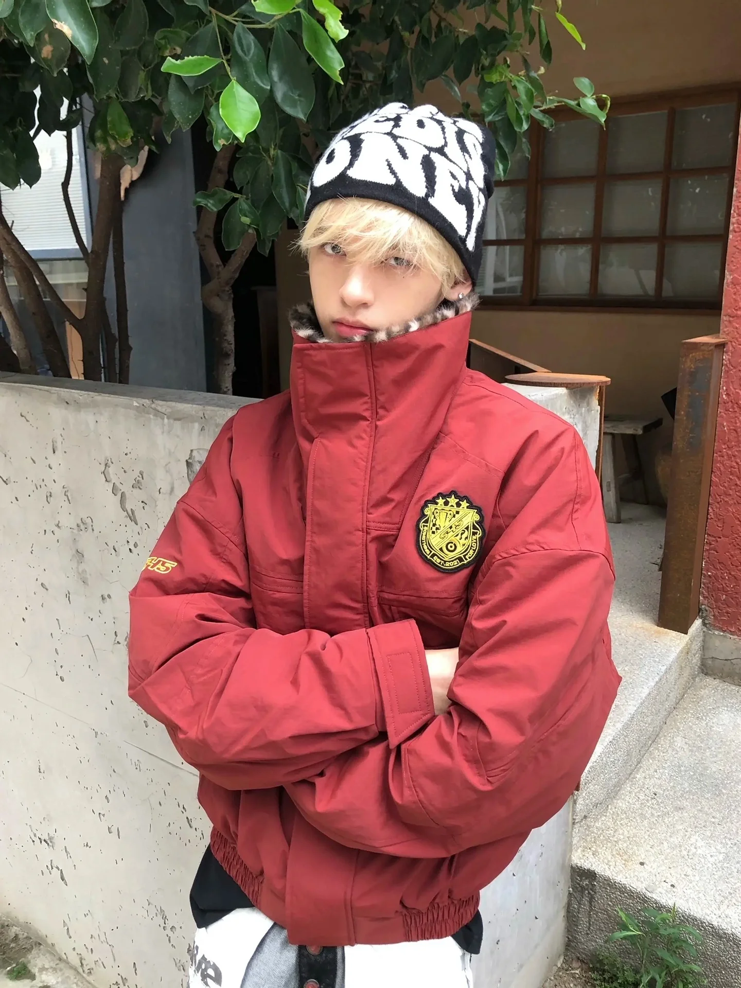 Мужская зимняя утепленная куртка из хлопка с флисовой подкладкой, с принтом совы, винно-красная, с леопардовым узором, Cleanfit, на молнии
Мужская зимняя утепленная куртка из хлопка с флисовой подкладкой, с принтом совы, винно-красная, с леопардовым узором, Cleanfit, на молнии