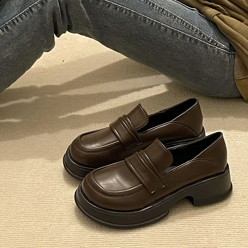 2024 Hot Sales Spring New Fashion Everything Retro Bow Thick Heel British Single Shoe Women Low Heel Lolita Shoes
2024 Hot Sales Spring New Fashion Everything Retro Bow Thick Heel British Single Shoe Women Low Heel Lolita Shoes