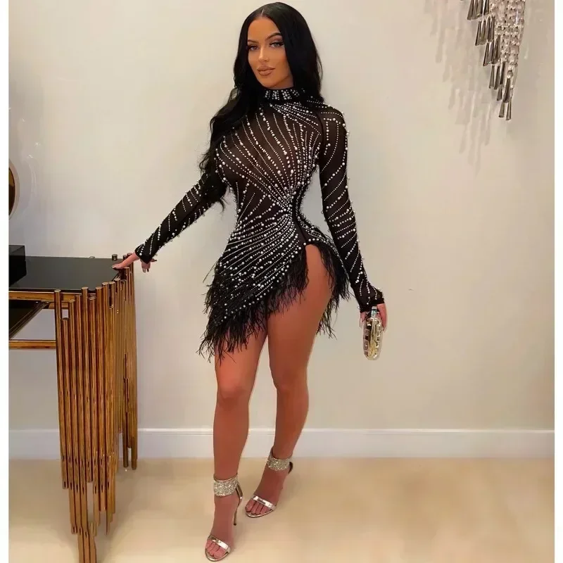 GUWU Sexy Sheer Mesh See-Through Woman Evening Party Dress Side Slit Feathers Glam Black Rhinestone Pearls Mini Dress Clubwear
GUWU Sexy Sheer Mesh See-Through Woman Evening Party Dress Side Slit Feathers Glam Black Rhinestone Pearls Mini Dress Clubwear