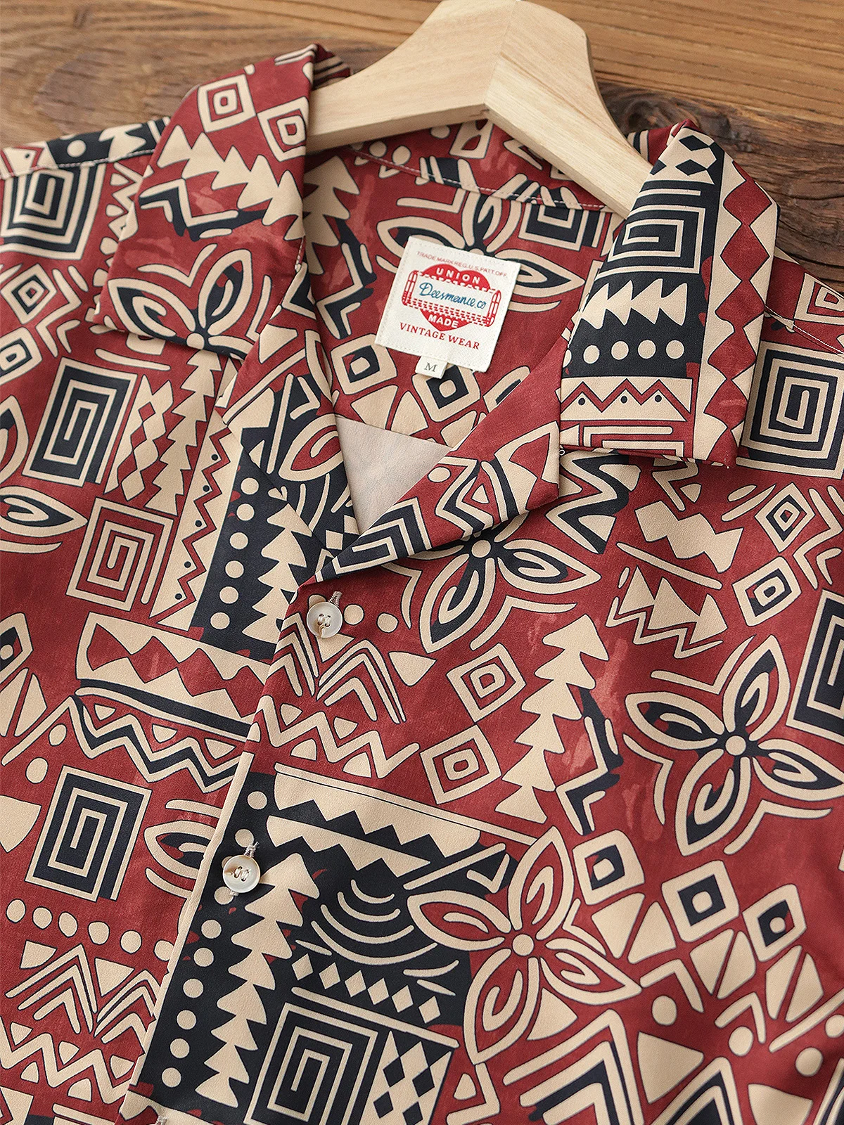 Винтажное летнее ort Sve, повседневная свободная повседневная одежда с кубинским воротником и принтом, молодежная повседневная одежда из полиэстера с принтом
Винтажное летнее ort Sve, повседневная свободная повседневная одежда с кубинским воротником и принтом, молодежная повседневная одежда из полиэстера с принтом