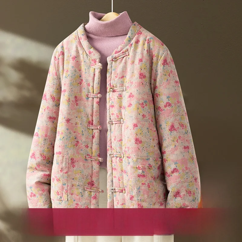 Женское зимнее хлопковое пальто Thiened из хлопка и льна Hanfu с цветочным принтом и пуговицами, длинное пальто све, повседневная одежда обычной длины
Женское зимнее хлопковое пальто Thiened из хлопка и льна Hanfu с цветочным принтом и пуговицами, длинное пальто све, повседневная одежда обычной длины