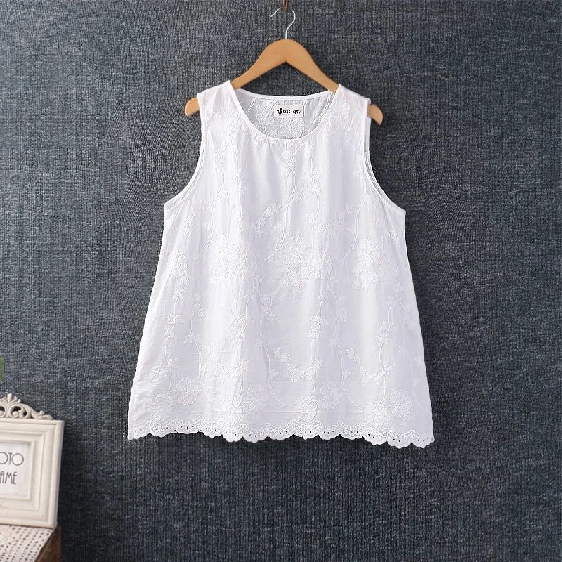 Spring Summer New Japan Style Embroidery 100% Cotton Tank Tops Women Mori Girl O-Neck Sleeveless Casual Loose Tops
Spring Summer New Japan Style Embroidery 100% Cotton Tank Tops Women Mori Girl O-Neck Sleeveless Casual Loose Tops