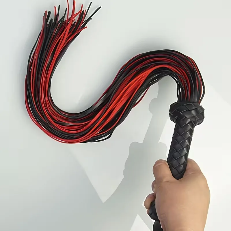 Lightweight For Horse Training Whip Leather-covered Handle with Wrist Strap
Lightweight For Horse Training Whip Leather-covered Handle with Wrist Strap