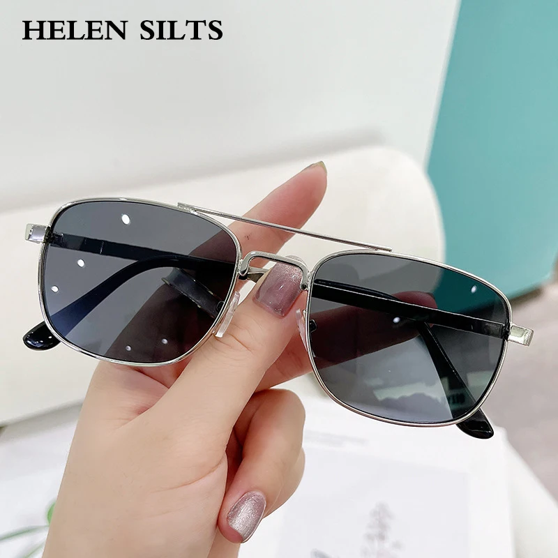 Big Frame Vintage Metal Double Bridge Sunglasses Women Luxury Brand Designer Gradient Sun Glasses Men Popular SunglassesUV400
Big Frame Vintage Metal Double Bridge Sunglasses Women Luxury Brand Designer Gradient Sun Glasses Men Popular SunglassesUV400