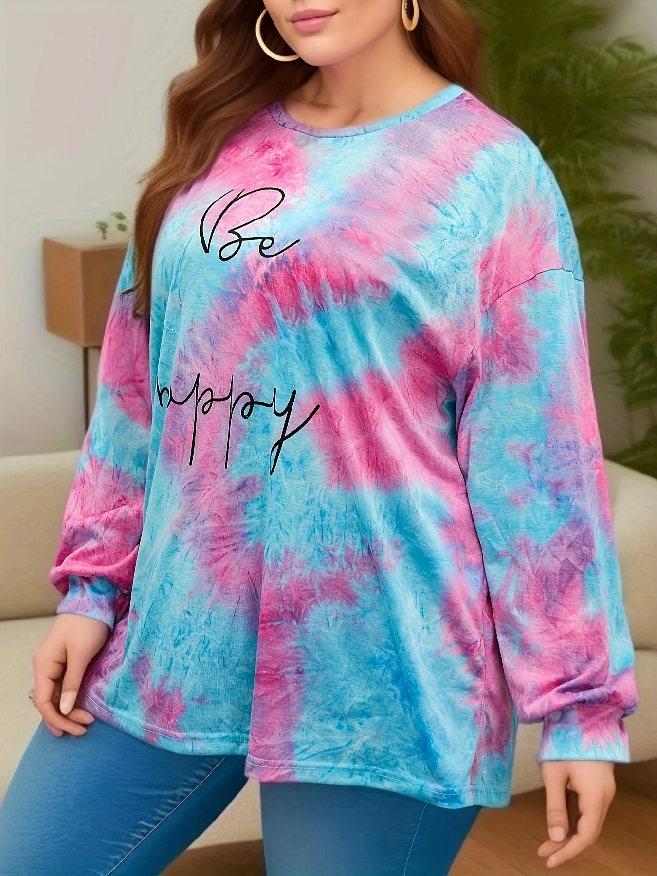 Женский топ с длинными рукавами размера плюс с принтом тай-дай. Яркая и удобная повседневная блузка с вдохновляющим текстовым дизайном.
Женский топ с длинными рукавами размера плюс с принтом тай-дай. Яркая и удобная повседневная блузка с вдохновляющим текстовым дизайном.