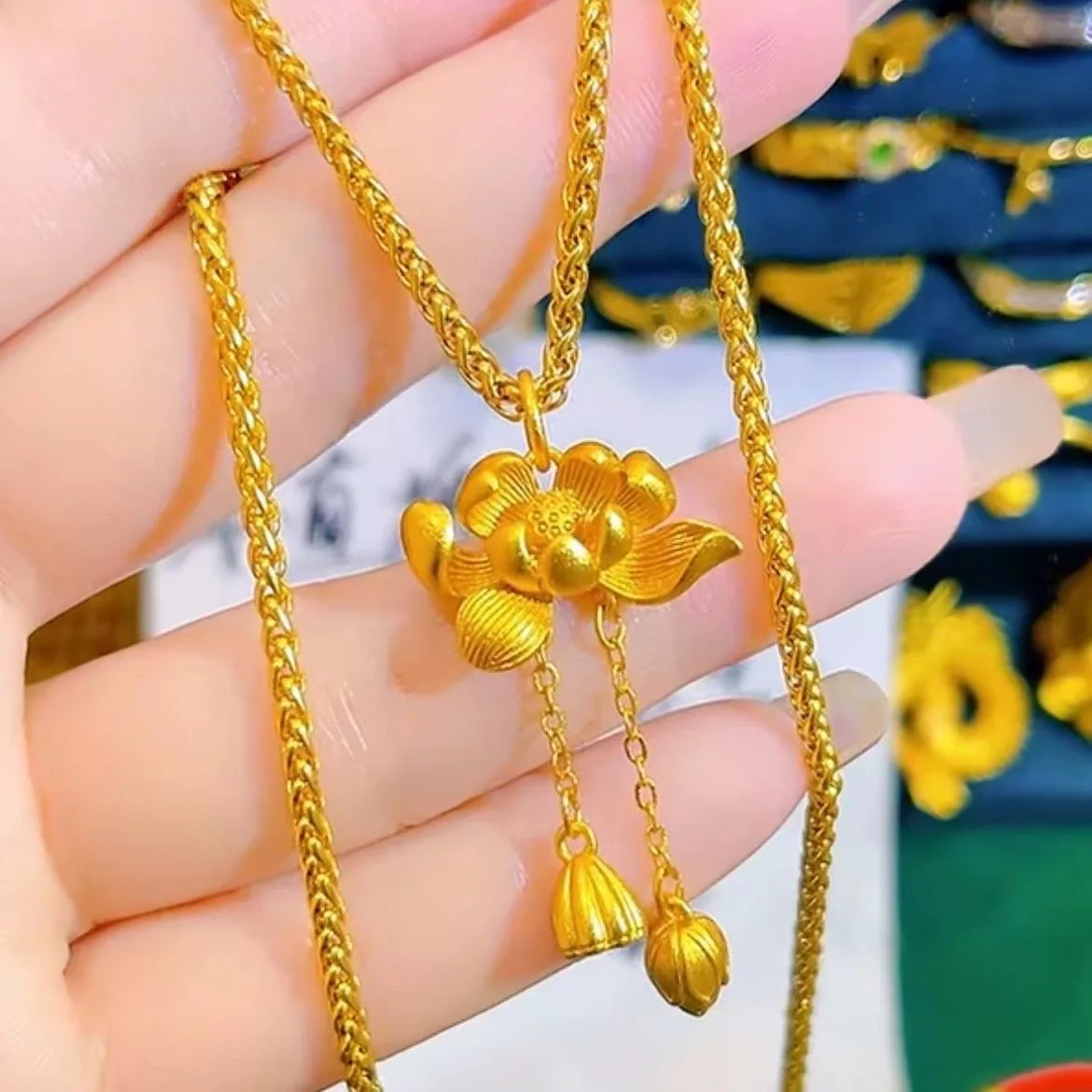 Luxury 24K 9999 Pure Gold real gold Women's Two-life Lotus Lotus Pendant Necklace
Luxury 24K 9999 Pure Gold real gold Women's Two-life Lotus Lotus Pendant Necklace