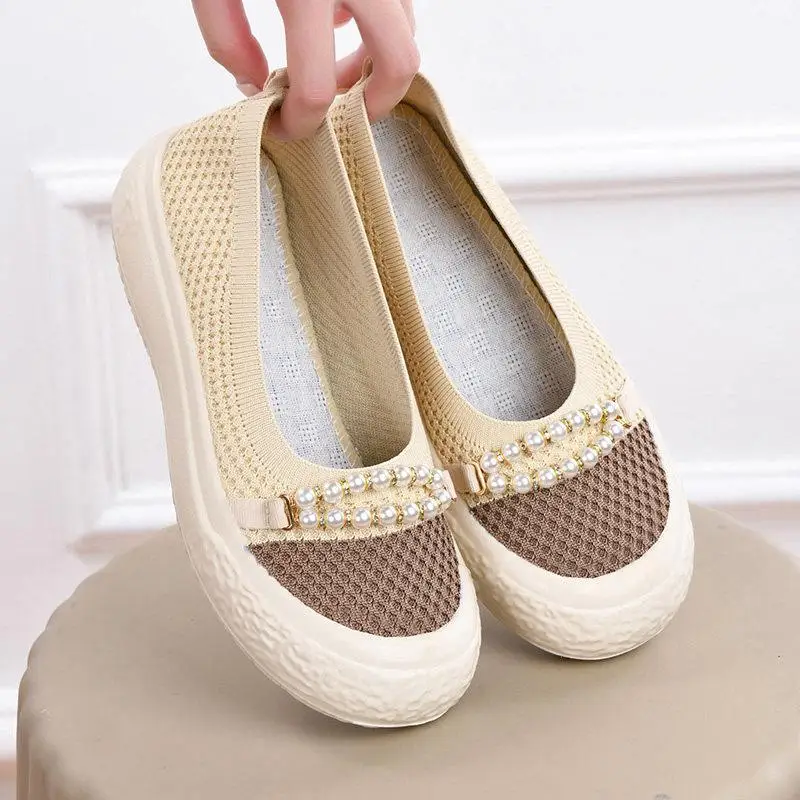 Women's Comfortable Breathable Slip-On Mesh Shoes Beijing Old Style Flat Bottom Shoes round Toe Rubber Sole Casual Footwear
Women's Comfortable Breathable Slip-On Mesh Shoes Beijing Old Style Flat Bottom Shoes round Toe Rubber Sole Casual Footwear