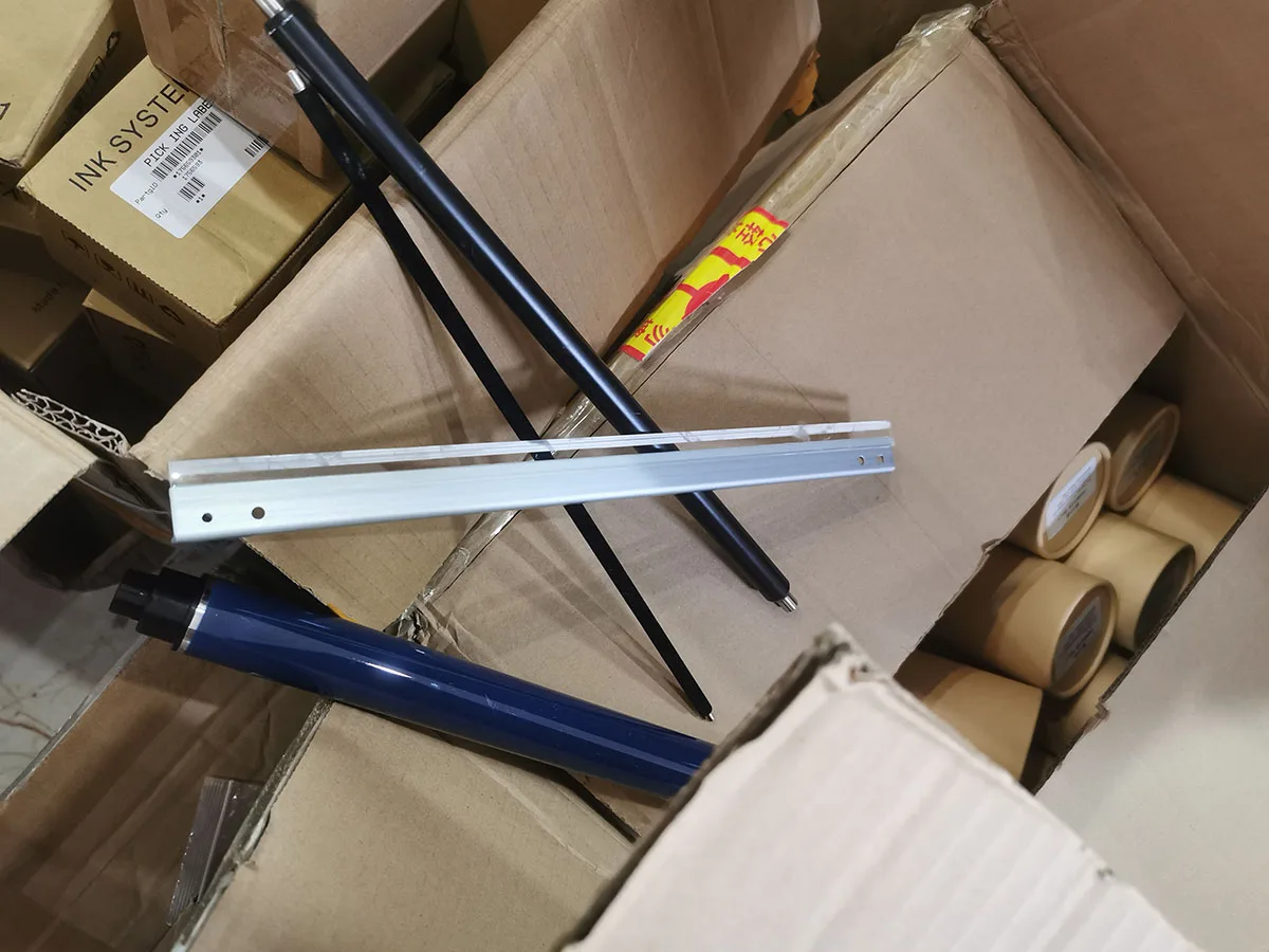 1 комплект MP5054 OEM цветной барабанный комплект OPC, лезвие для чистки барабана для Ricoh MP2554 MP3054 MP3554 MP4054 MP5054 MP6054 MP 2554 3554 6054 PCR
1 комплект MP5054 OEM цветной барабанный комплект OPC, лезвие для чистки барабана для Ricoh MP2554 MP3054 MP3554 MP4054 MP5054 MP6054 MP 2554 3554 6054 PCR