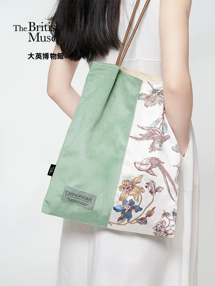 Briti Museum Oriental Dr Velvet Patchwork Lightweight Ladies oulder Bag Faionable Commuter Casual Simple Sle Print
Briti Museum Oriental Dr Velvet Patchwork Lightweight Ladies oulder Bag Faionable Commuter Casual Simple Sle Print