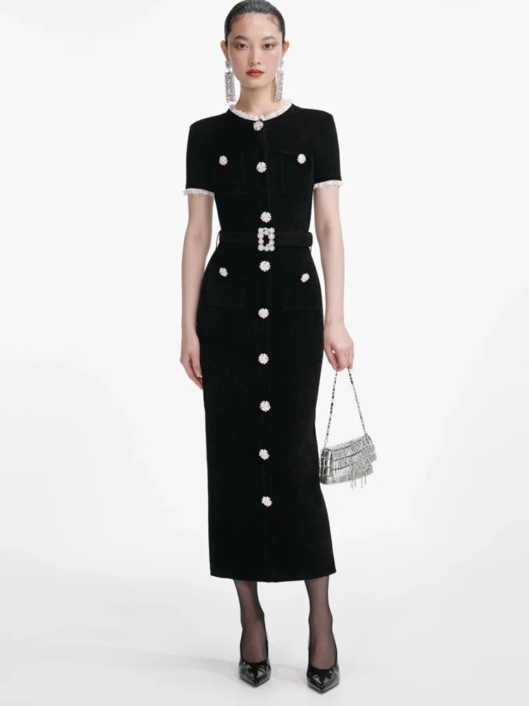 Sexy O Neck Diamonds Beaded Buttons Bandage Dress With Belt Women Short Sleeves Lace Patchwork Midi Dresses Elegant Evening Club
Sexy O Neck Diamonds Beaded Buttons Bandage Dress With Belt Women Short Sleeves Lace Patchwork Midi Dresses Elegant Evening Club