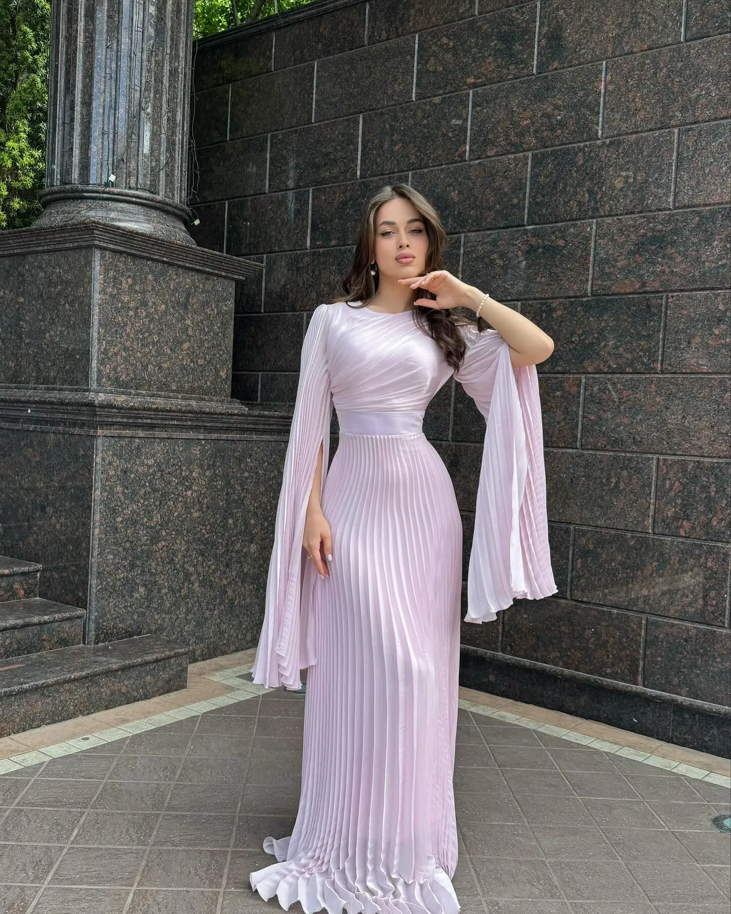 CustomizedCustomized Fashion Jersey Straight Evening Dresses Half Sleeves Panel Train Crew Neck Homecoming Dress High Quality Pr
CustomizedCustomized Fashion Jersey Straight Evening Dresses Half Sleeves Panel Train Crew Neck Homecoming Dress High Quality Pr