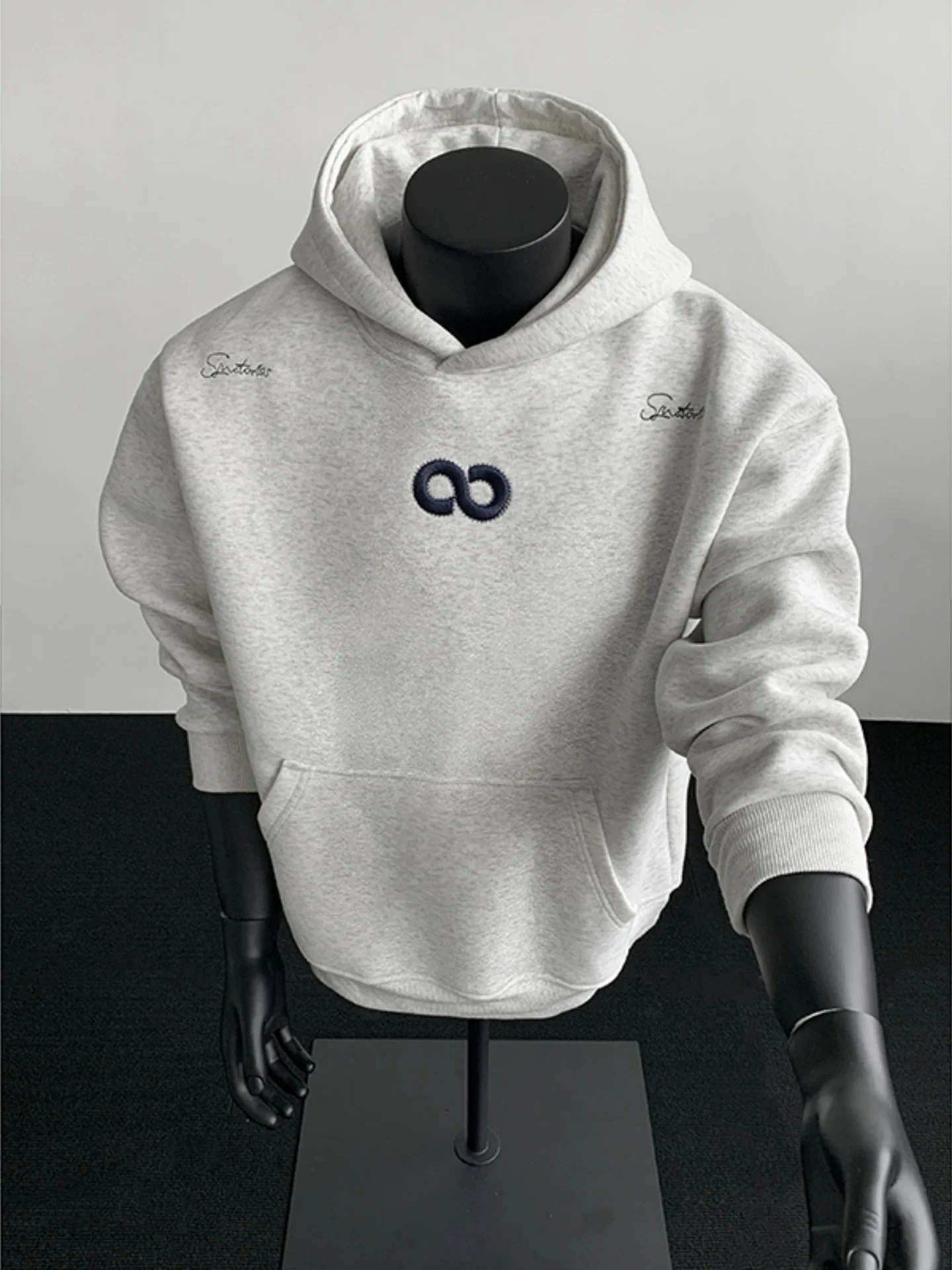 Men's Embroidered Sweatirt American Sle Heavyweight Structured Jaet Loose Fit Spor Hoodie Casual Autumn Wear
Men's Embroidered Sweatirt American Sle Heavyweight Structured Jaet Loose Fit Spor Hoodie Casual Autumn Wear