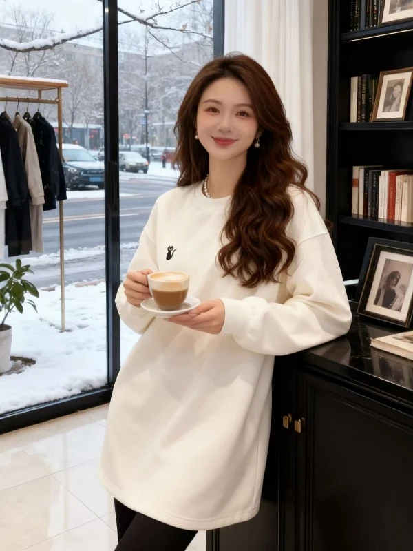 Свободная женская футболка с длинным рукавом, белая, больших размеров, в корейском стиле, весенняя новинка, для полных женщин, средней длины, базовая модель, топ
Свободная женская футболка с длинным рукавом, белая, больших размеров, в корейском стиле, весенняя новинка, для полных женщин, средней длины, базовая модель, топ