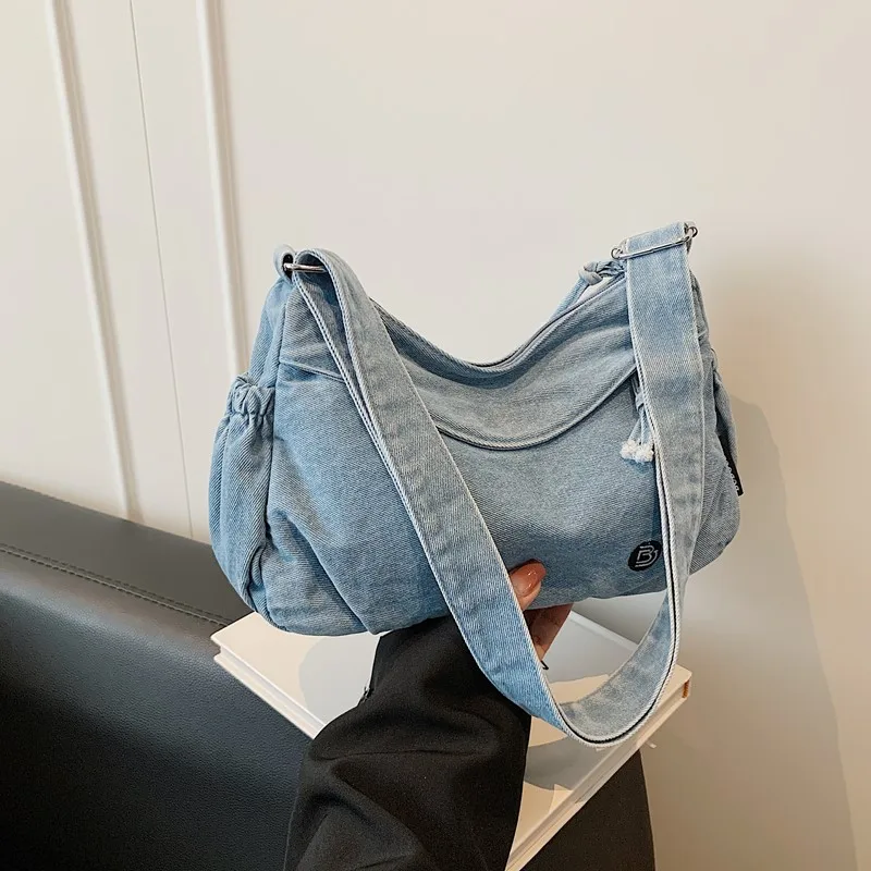 New Nylon Crossbody Bag for Women - Lightweight Canvas Shoulder Purse, Stylish & Versatile Small Handbag, Multi-Color Mom Tote
New Nylon Crossbody Bag for Women - Lightweight Canvas Shoulder Purse, Stylish & Versatile Small Handbag, Multi-Color Mom Tote