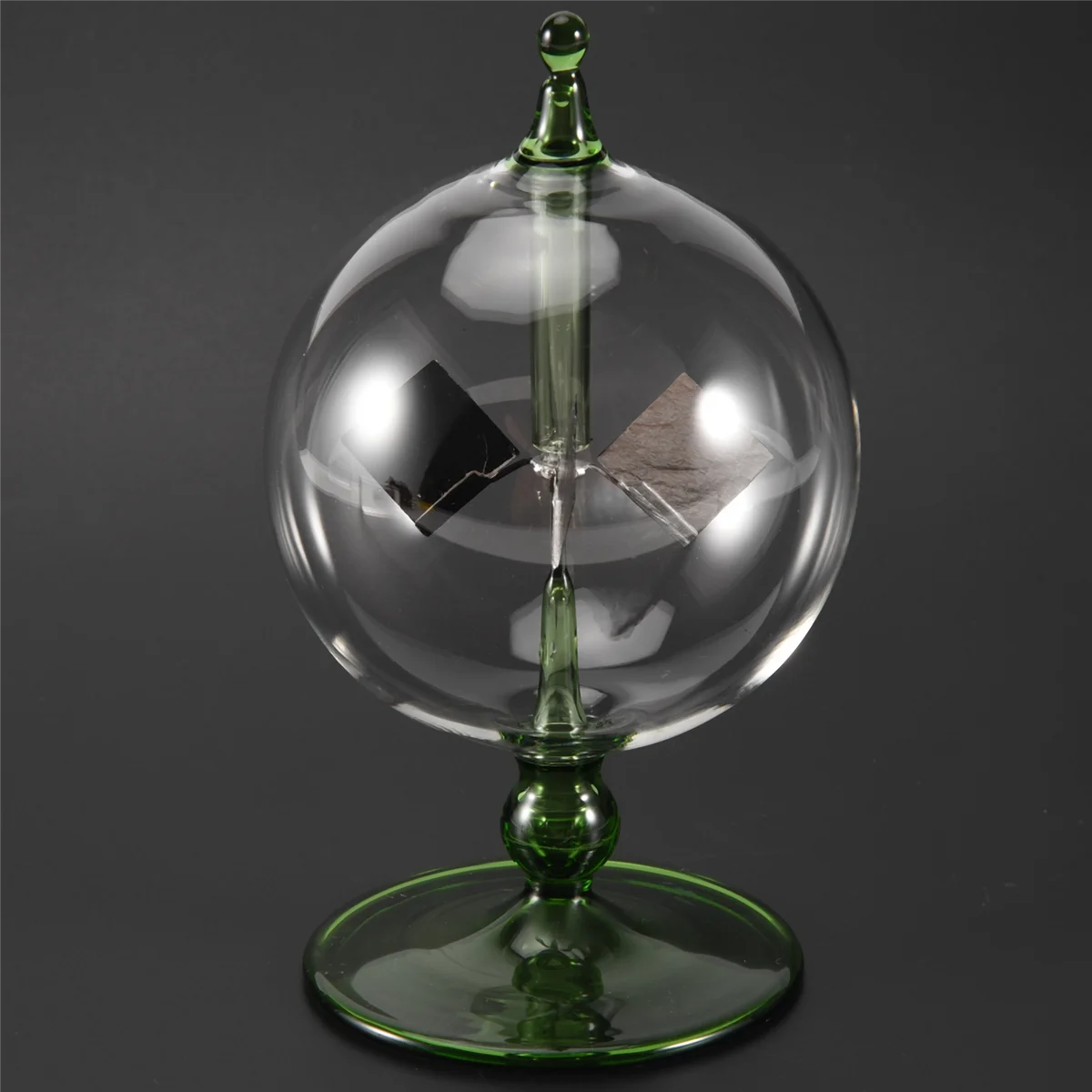 New Green Solar Power Radiometer Crookes Solar Energy Spinning Vanes Windmill Gift Home Desk Decoration
New Green Solar Power Radiometer Crookes Solar Energy Spinning Vanes Windmill Gift Home Desk Decoration