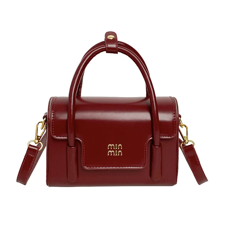 2025 Women Messenger Bag Retro Textured Shoulder Bag Anti-Theft Lightweight for Travel Work Casual Stylish Small Square Purse
2025 Women Messenger Bag Retro Textured Shoulder Bag Anti-Theft Lightweight for Travel Work Casual Stylish Small Square Purse