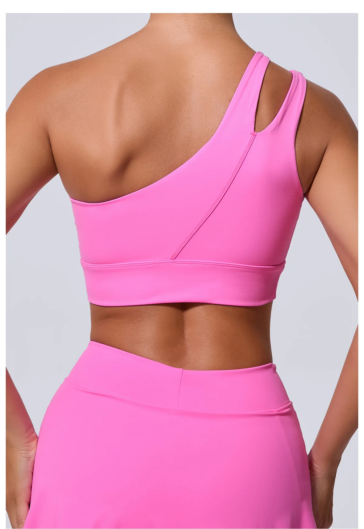 Sexy Women's Sports One Shoulder Bra Gym Push Up Workout Underwear High Strength Support Running Fitness Bra Vest
Sexy Women's Sports One Shoulder Bra Gym Push Up Workout Underwear High Strength Support Running Fitness Bra Vest