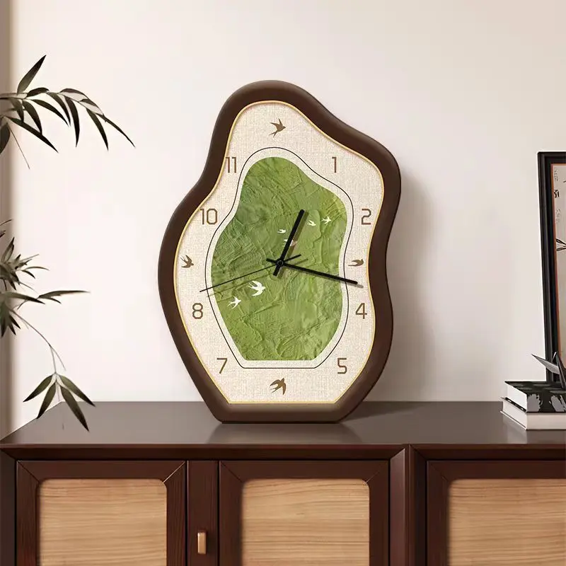Chinese-style Flying Bird Living Room Clock Ornament Retro Table Clock Decorative Painting Home Quality Decorative Accessories
Chinese-style Flying Bird Living Room Clock Ornament Retro Table Clock Decorative Painting Home Quality Decorative Accessories