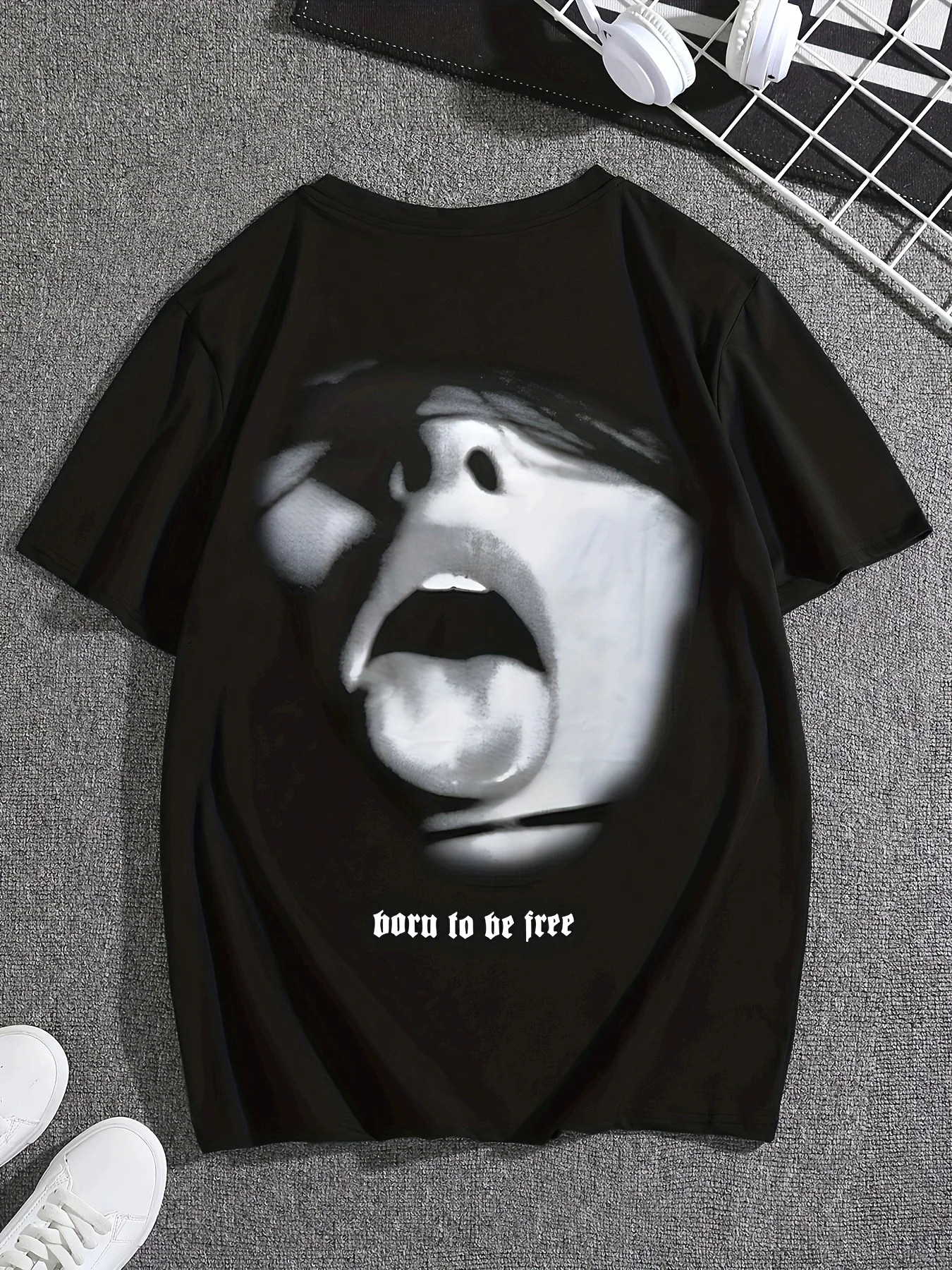 Vibrant Spit Tongue Graphic Print Tee Shirt Comfortable Short Sleeve Design Breathable Fabric Perfect for Summer Casual Tees
Vibrant Spit Tongue Graphic Print Tee Shirt Comfortable Short Sleeve Design Breathable Fabric Perfect for Summer Casual Tees