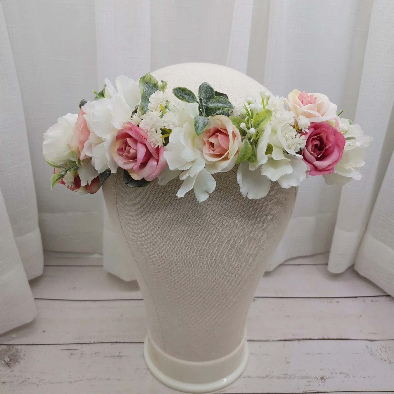 Rose Flower Wreath Bridal Headband Headdress Ornament Kids Children Flower Crown Hair Accessories Adjustable Garland
Rose Flower Wreath Bridal Headband Headdress Ornament Kids Children Flower Crown Hair Accessories Adjustable Garland