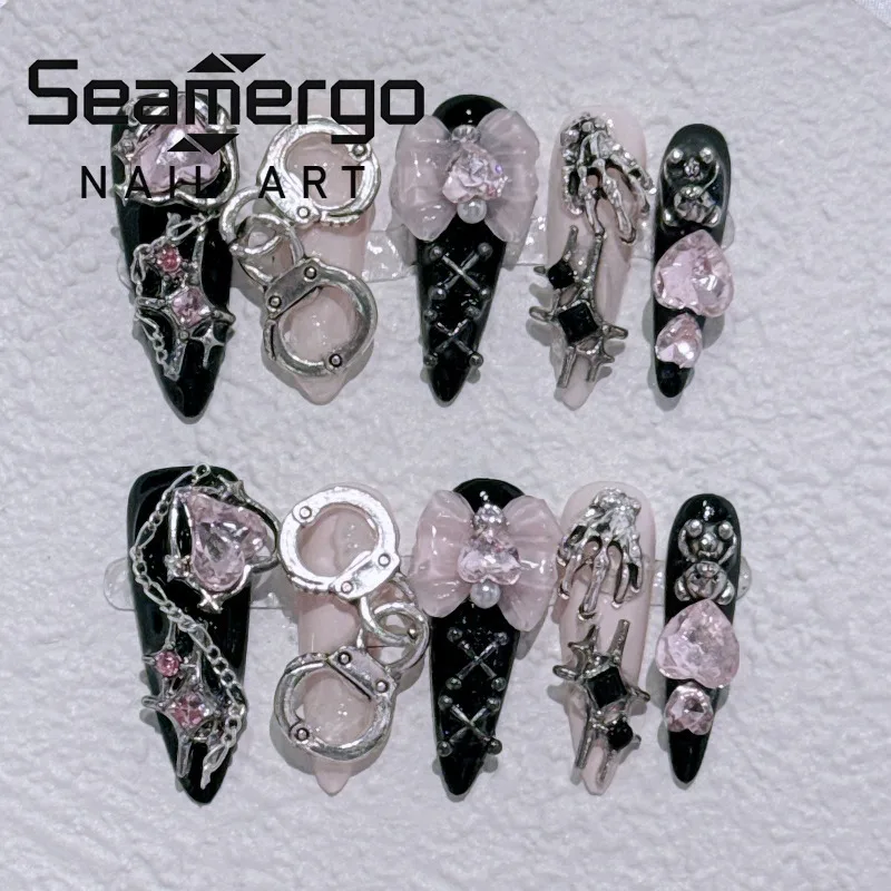 10PCS Y2K Press on Nails Gothic Pink Black Almond Handmade Fake Nails with Handcuff Skeleton Bow Stiletto Acrylic Nail for Women
10PCS Y2K Press on Nails Gothic Pink Black Almond Handmade Fake Nails with Handcuff Skeleton Bow Stiletto Acrylic Nail for Women