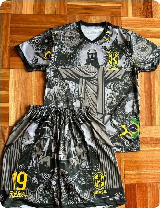 25 Latest Explosive Sports Football Jersey Brazil Special Edition Training Jersey Summer Adult Men's Crew Neck Set Quick Dry
25 Latest Explosive Sports Football Jersey Brazil Special Edition Training Jersey Summer Adult Men's Crew Neck Set Quick Dry