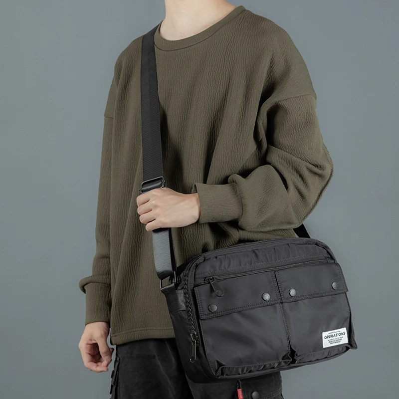 Waterproof Ox Cloth Men's Crossbody Bag Casual Sle Single oulder Bag Menger Bag Faionable Korean Sle Bag
Waterproof Ox Cloth Men's Crossbody Bag Casual Sle Single oulder Bag Menger Bag Faionable Korean Sle Bag