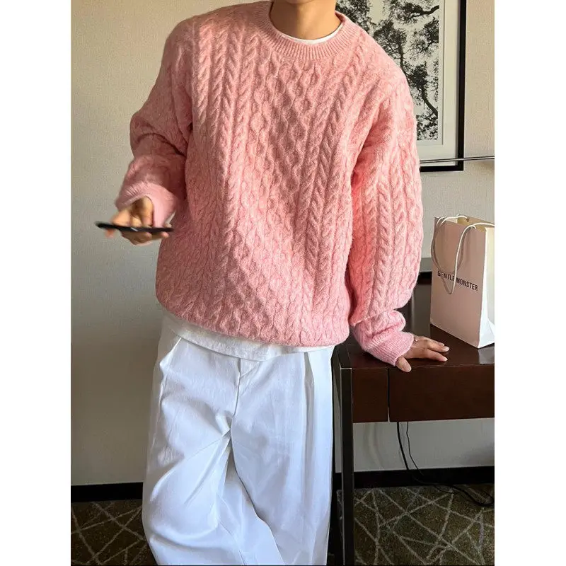 Korean Sle Thiened round Ne Sweater for Men in Pink Twist Knitted Winter Casual Faion Dopane Outerwear Top
Korean Sle Thiened round Ne Sweater for Men in Pink Twist Knitted Winter Casual Faion Dopane Outerwear Top