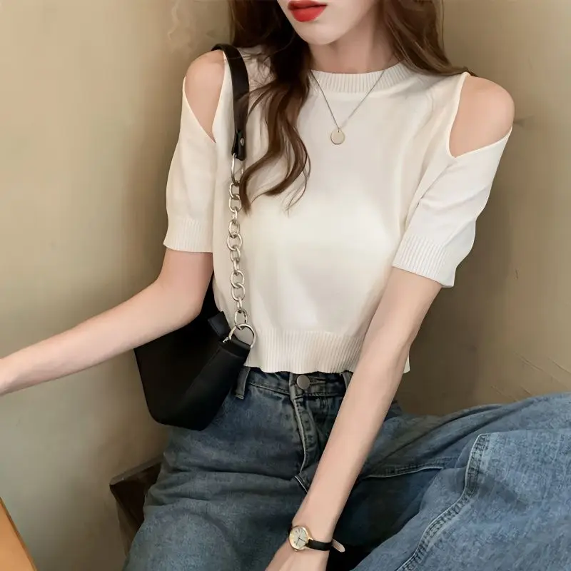 Summer Knitted Thin Korean Version Solid Color Slim Fit Off-shoulder Slimming Round Neck Sexy Temperament Short-sleeved T-shirt
Summer Knitted Thin Korean Version Solid Color Slim Fit Off-shoulder Slimming Round Neck Sexy Temperament Short-sleeved T-shirt