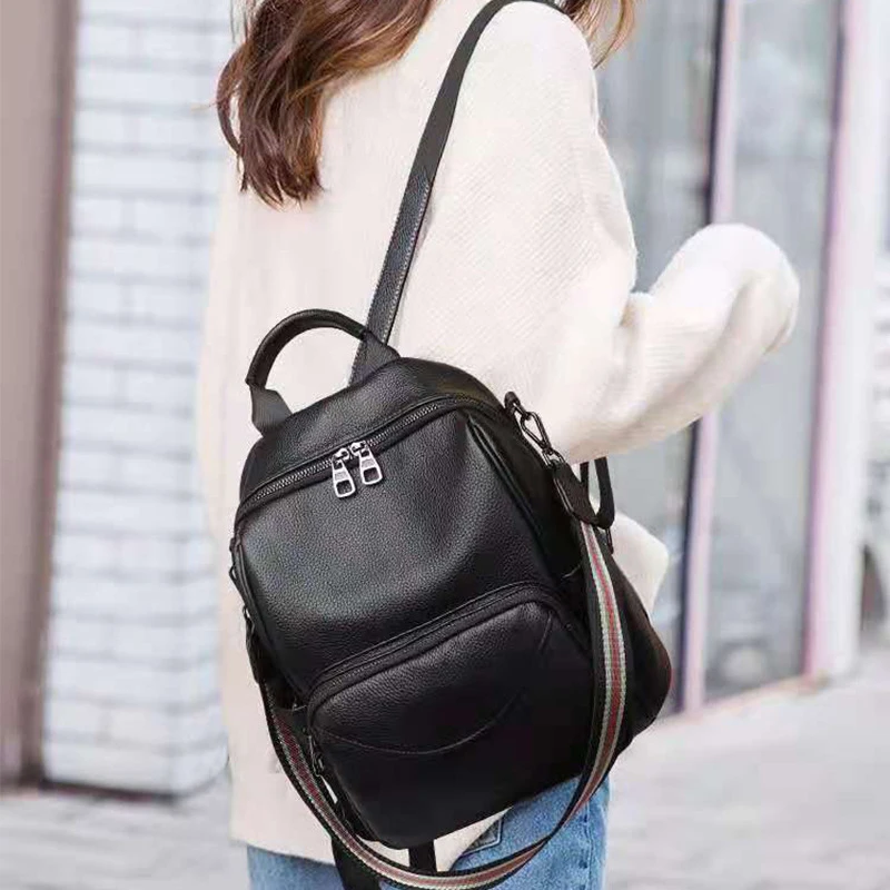 Women's backpack made of cowhide , single-shoulder bag 2026 New casual versatile backpack, fashionable genuine leather bag
Women's backpack made of cowhide , single-shoulder bag 2026 New casual versatile backpack, fashionable genuine leather bag