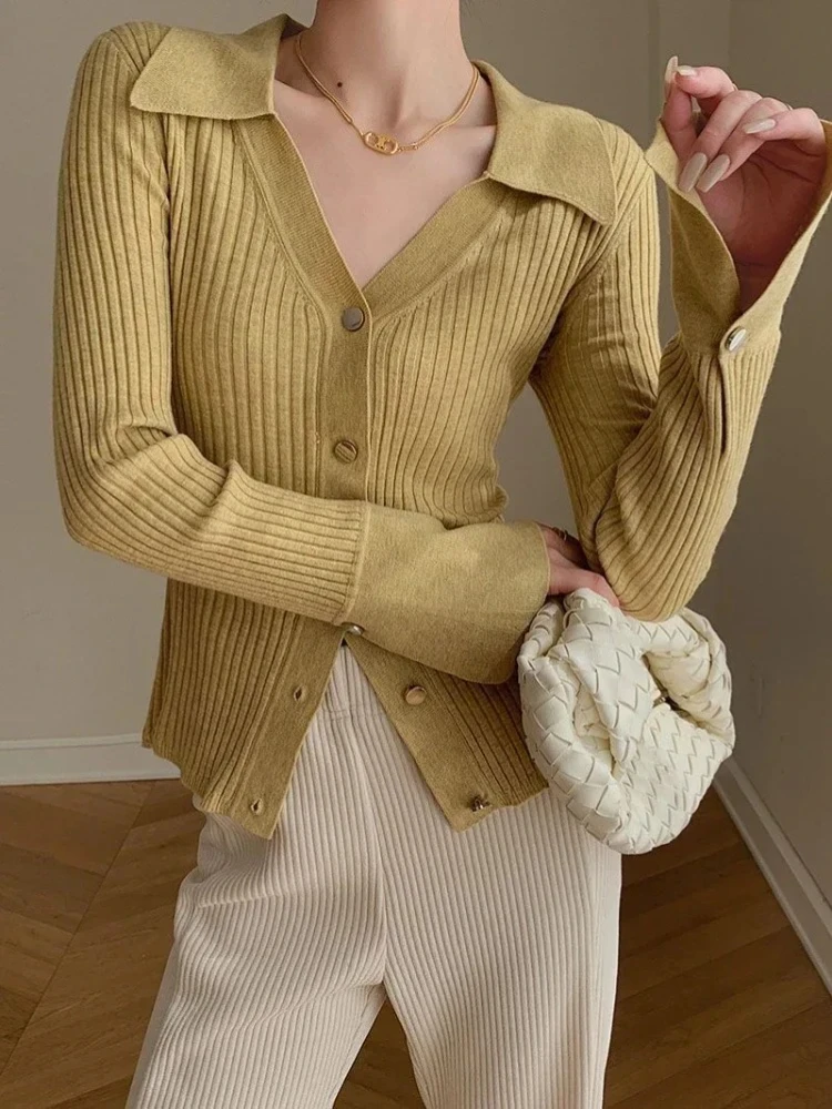 Long Sleeved Slim Casual Thin Cardigan Women Korean Fashion Women's Cardigans Simplicity Polo Collar Solid Knitted Blouses
Long Sleeved Slim Casual Thin Cardigan Women Korean Fashion Women's Cardigans Simplicity Polo Collar Solid Knitted Blouses
