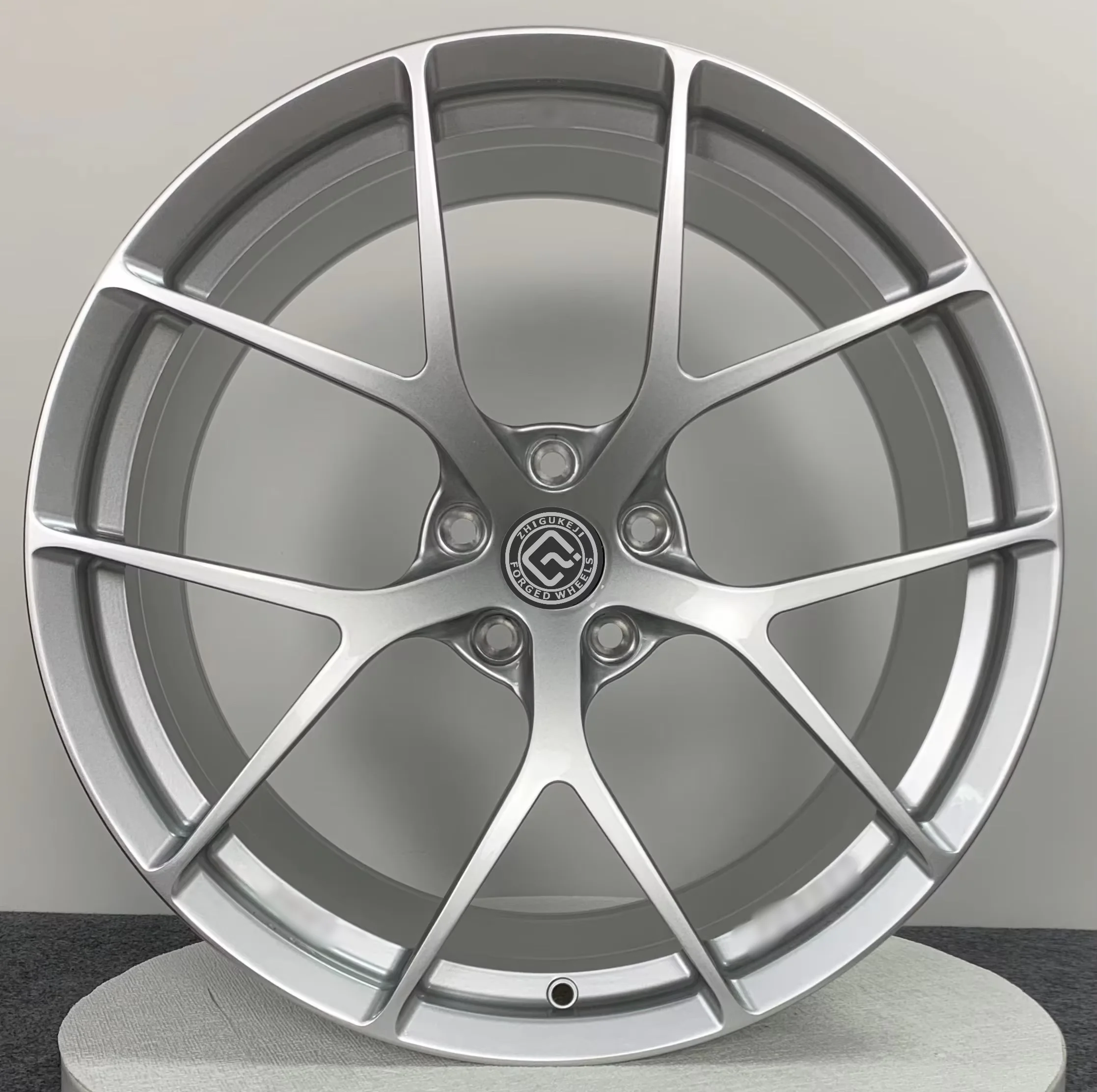 New 5x120 5x112 Bronze Forged Wheel Rim 18 19 20 22 24 26 Inch Polished Finish with 100mm and 98mm PCD 25mm-40mm ET
New 5x120 5x112 Bronze Forged Wheel Rim 18 19 20 22 24 26 Inch Polished Finish with 100mm and 98mm PCD 25mm-40mm ET