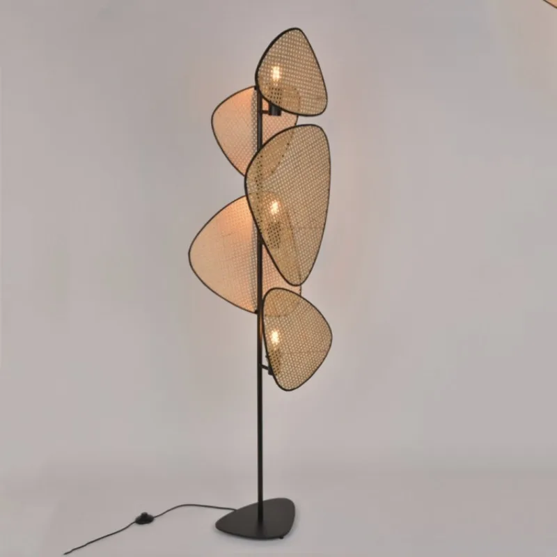 French Designer Woven Rattan Floor Lamp Leaf Grid for Living Room Bedroom Night Light Room Decoration Light Floor Lamp LED
French Designer Woven Rattan Floor Lamp Leaf Grid for Living Room Bedroom Night Light Room Decoration Light Floor Lamp LED
