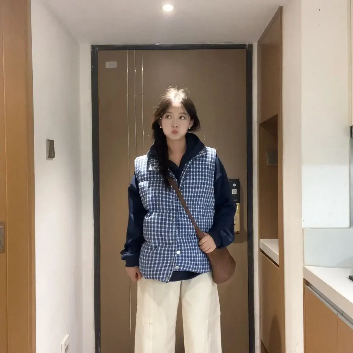 Blue Padded Cotton Vest for Women Lattice Working New Outerwear Waistcoat Woman Demi-season Elegant Korean Style Lightweight
Blue Padded Cotton Vest for Women Lattice Working New Outerwear Waistcoat Woman Demi-season Elegant Korean Style Lightweight
