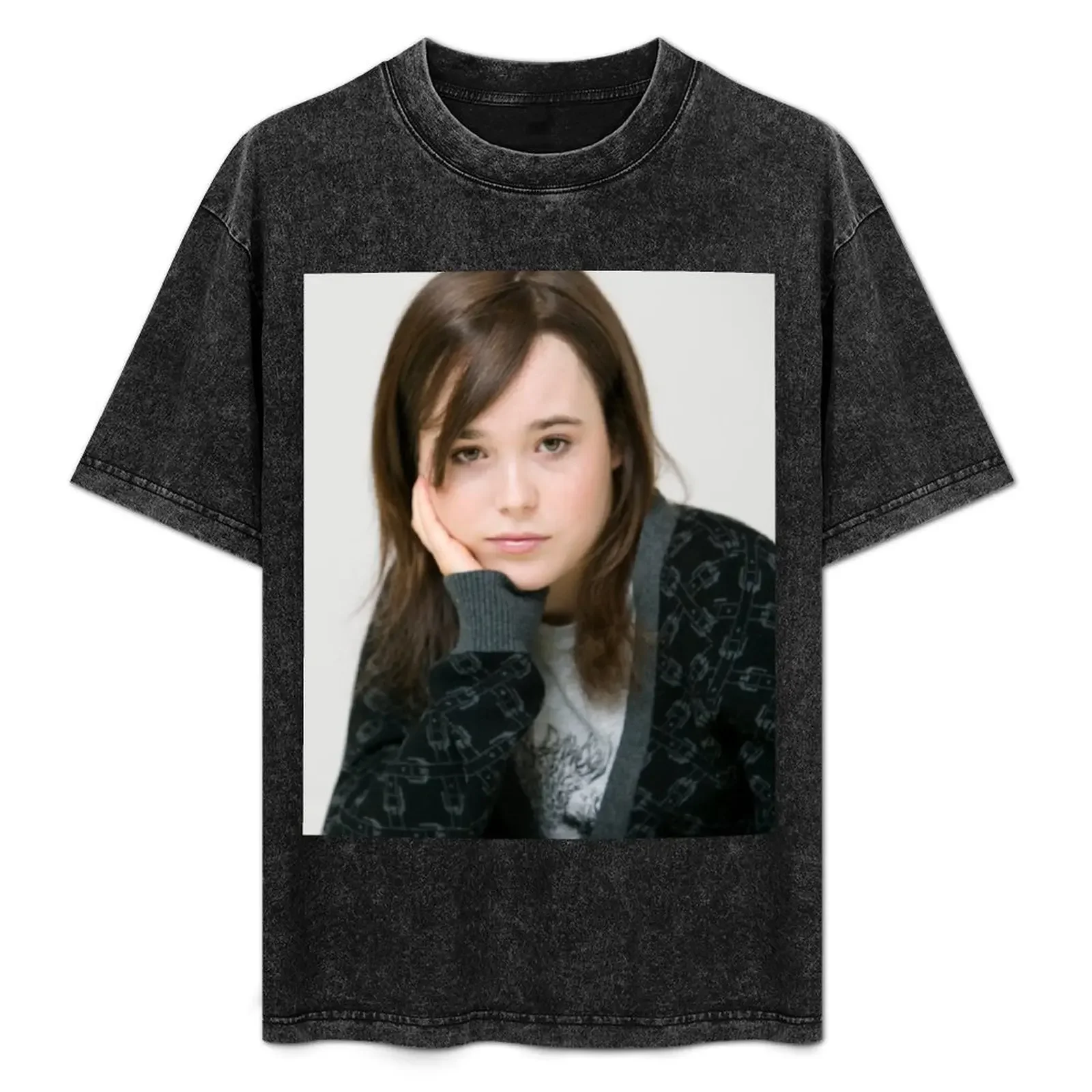Ellen Page are you kidding me T-Shirt Lightweight Basic Short Sleeve Shirt
Ellen Page are you kidding me T-Shirt Lightweight Basic Short Sleeve Shirt