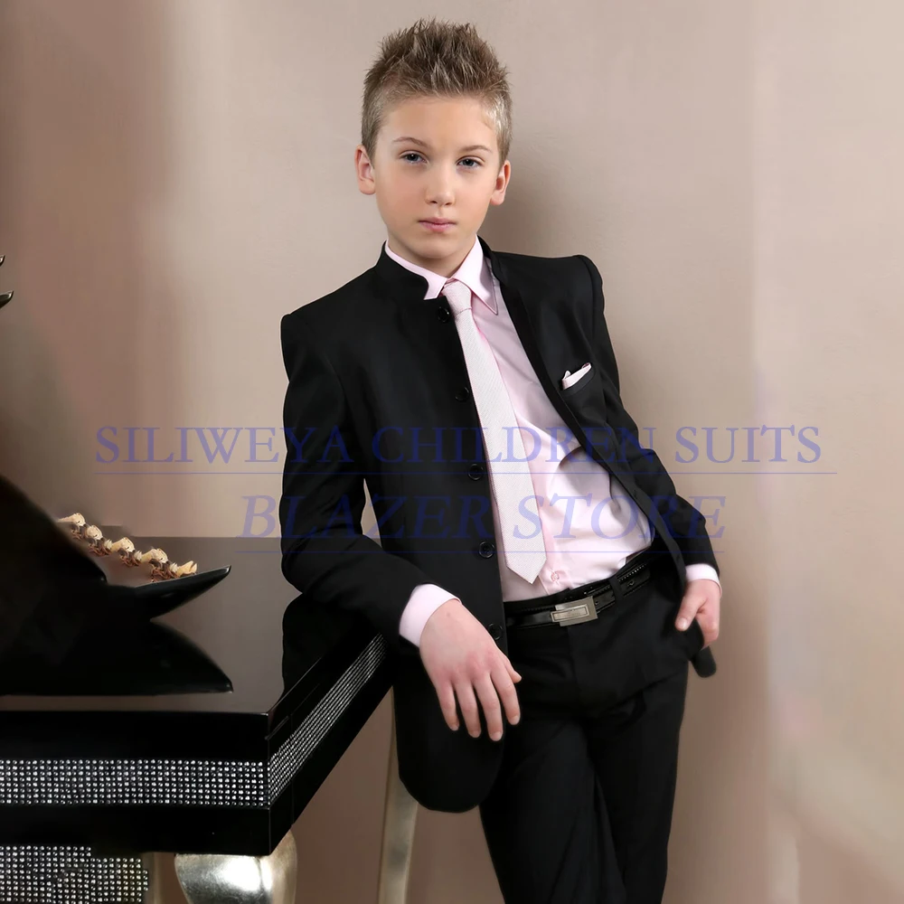 Шикарные черные костюмы для мальчиков, однобортный приталенный костюм, куртка, брюки, полный комплект, повседневная детская одежда на заказ, блейзер
Шикарные черные костюмы для мальчиков, однобортный приталенный костюм, куртка, брюки, полный комплект, повседневная детская одежда на заказ, блейзер