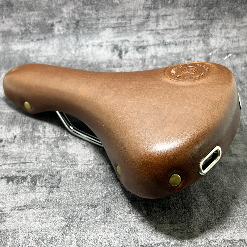 FREE-Cycling Saddle Mountain Road Bike Vintage Retro Bicycle Brown PU Leather Spring Cushion G09
FREE-Cycling Saddle Mountain Road Bike Vintage Retro Bicycle Brown PU Leather Spring Cushion G09