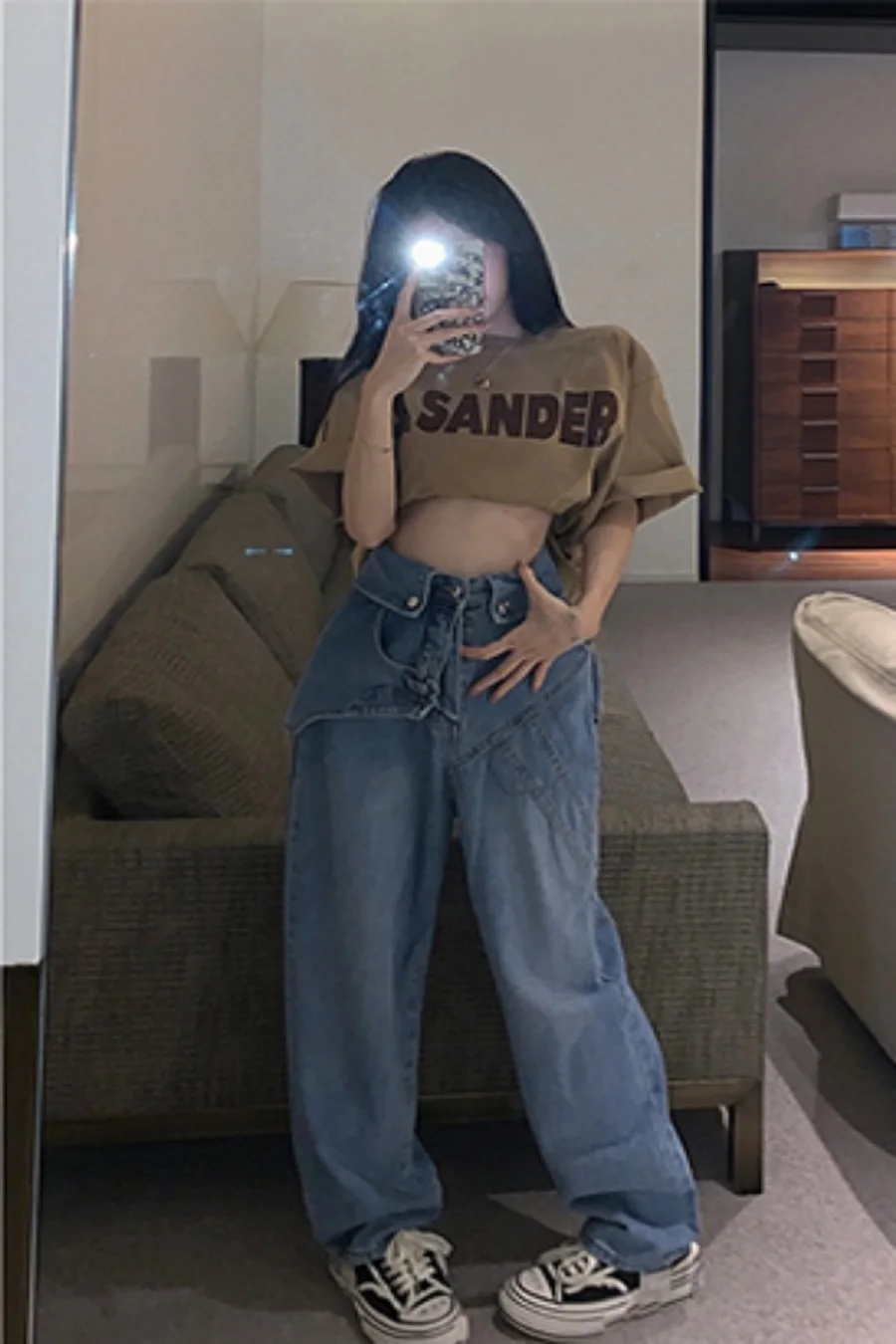 Korea High-Waisted Straight Jeans Women Spring Autumn New Niche Design Floor Wide-Leg Trousers
Korea High-Waisted Straight Jeans Women Spring Autumn New Niche Design Floor Wide-Leg Trousers