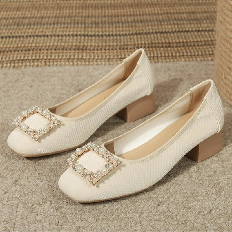 Square pearl buckle med-high heels shoes woman sequines cloth pumps metal heeles glitter escarpins femme working shoes size 40
Square pearl buckle med-high heels shoes woman sequines cloth pumps metal heeles glitter escarpins femme working shoes size 40