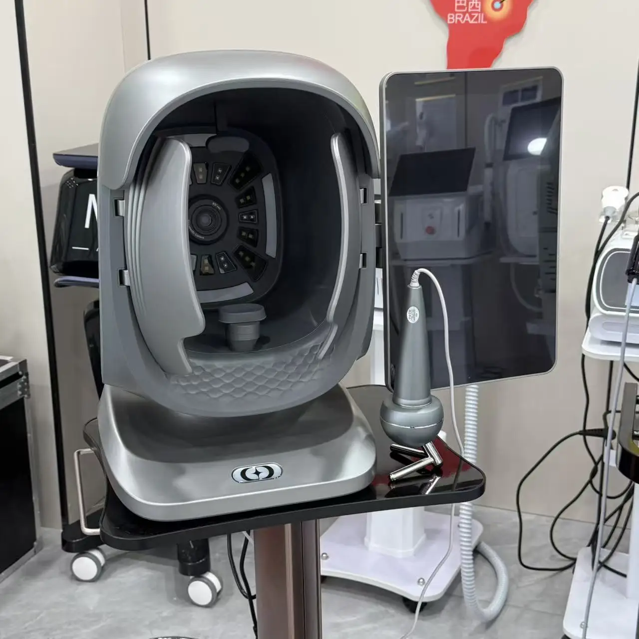Upgraded X3 3D Ai Skin Image Analyzer High Definition Pixels Whole Facial Scanning Multi Spectrum Moisture Scalp Detection
Upgraded X3 3D Ai Skin Image Analyzer High Definition Pixels Whole Facial Scanning Multi Spectrum Moisture Scalp Detection